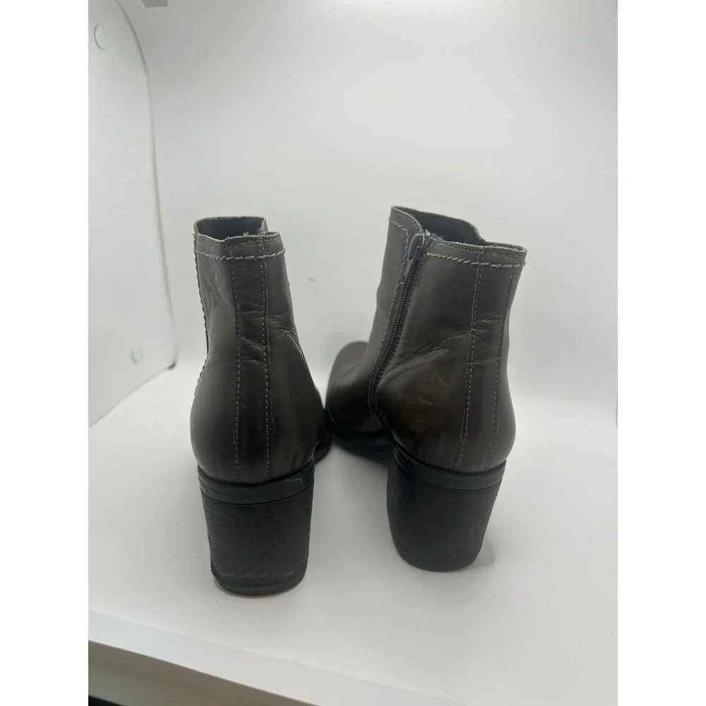 Eric Michaels Leather Ankle Boots Gray Brown Block Heel Contrast Stitch Size 36